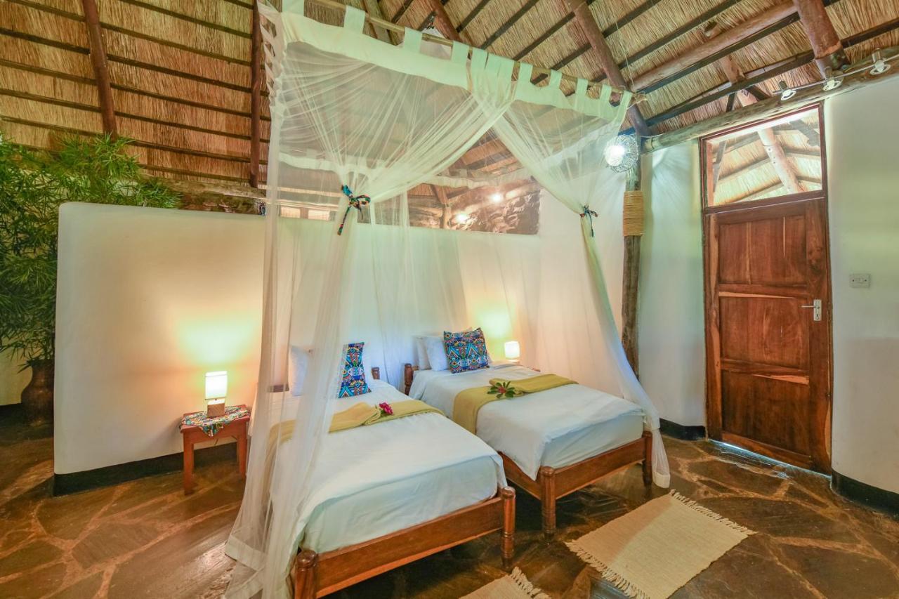 Вилла Pioneer Camp Лусака Экстерьер фото